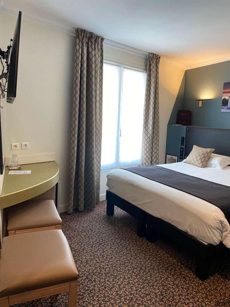 Hotel Louvre Sainte Anne Paris Room photo